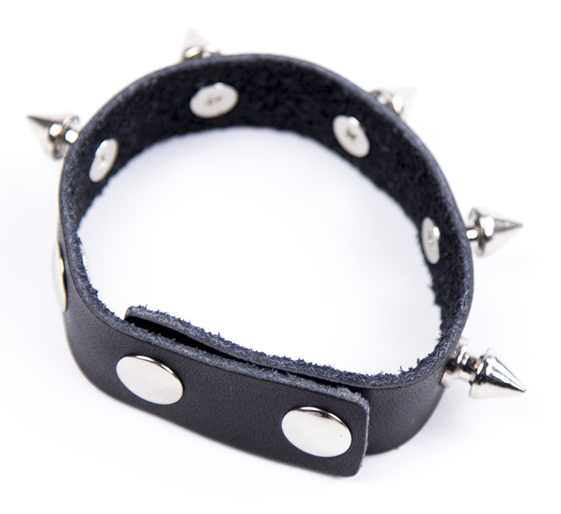Leather Spike nail adjustable cock ring - Image 3